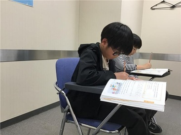 イーオンキッズ瀬田校のスタッフが、生徒様の学びを全力でサポートします。